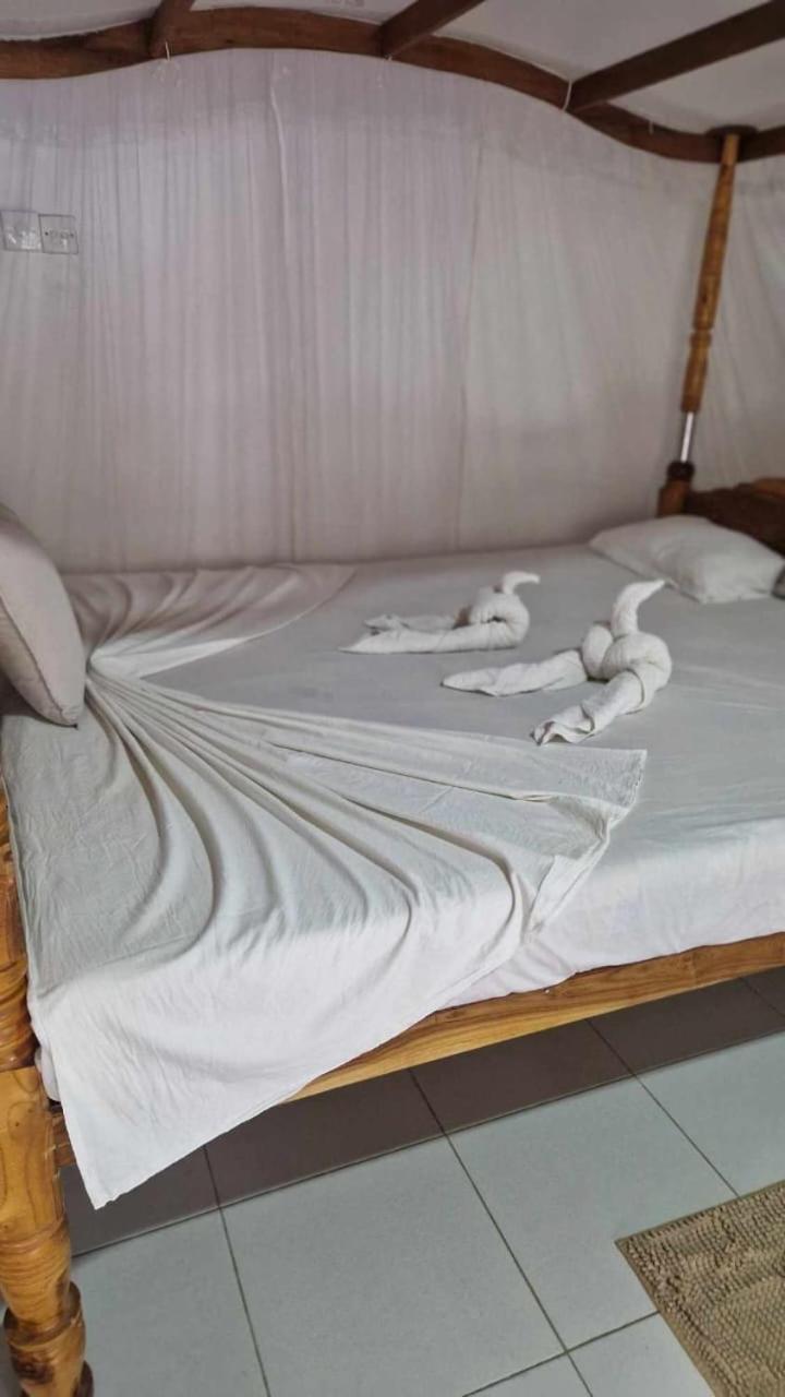 Damith Guest House Unawatuna Eksteriør billede