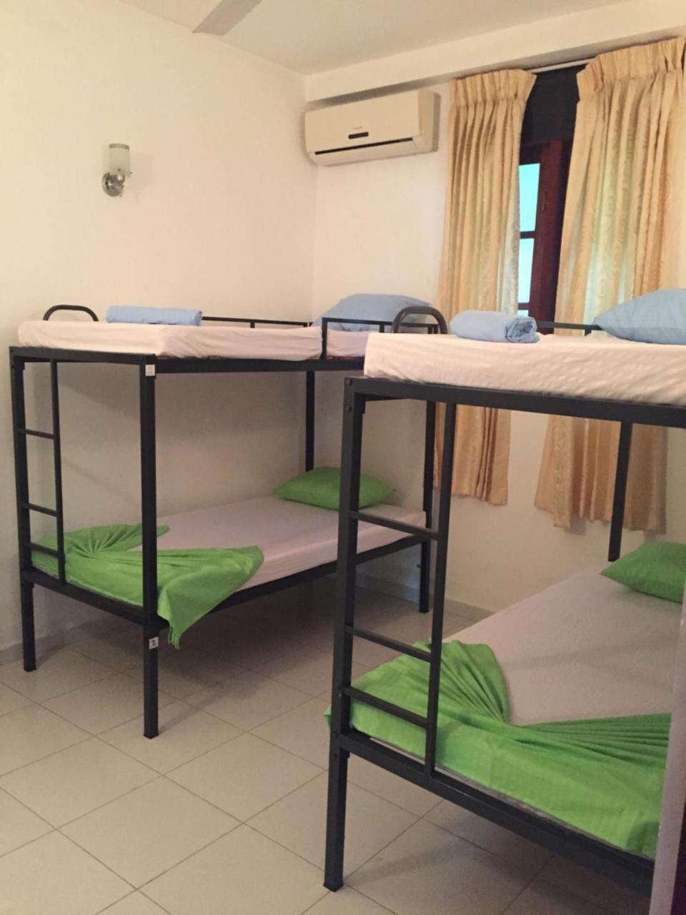Damith Guest House Unawatuna Eksteriør billede