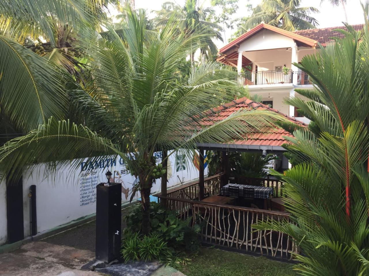 Damith Guest House Unawatuna Eksteriør billede