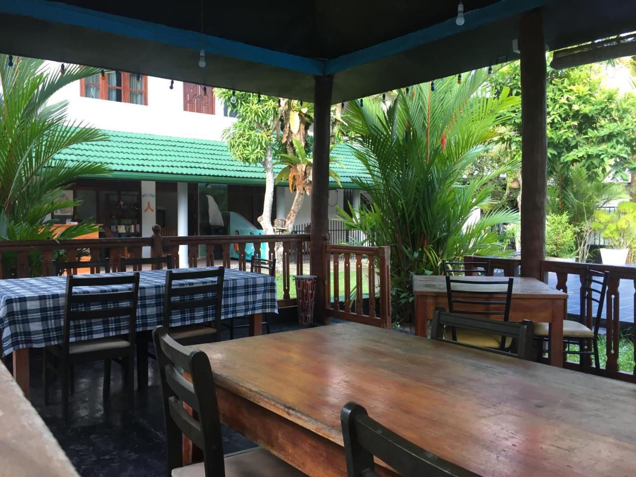 Damith Guest House Unawatuna Eksteriør billede