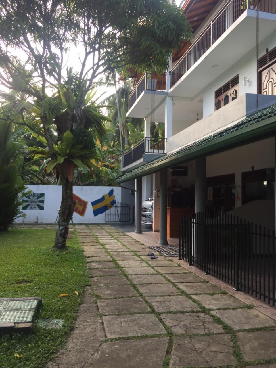 Damith Guest House Unawatuna Eksteriør billede